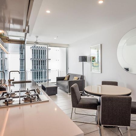 Two Bedroom Apartment On Ann Street Fortitude Valley By Serain Residences Brisbane Exterior foto